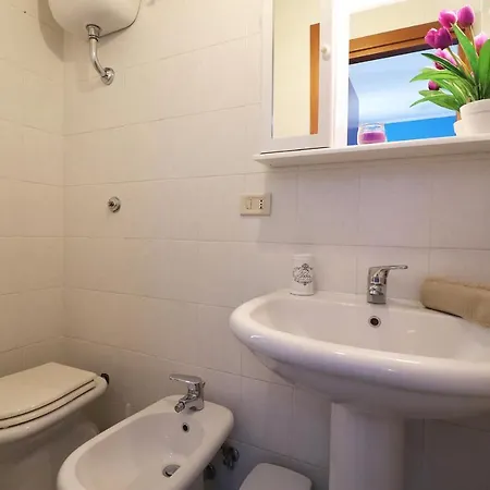 Hébergement de vacances Delightful Studio Flat For Holidays Casa Anisa In *