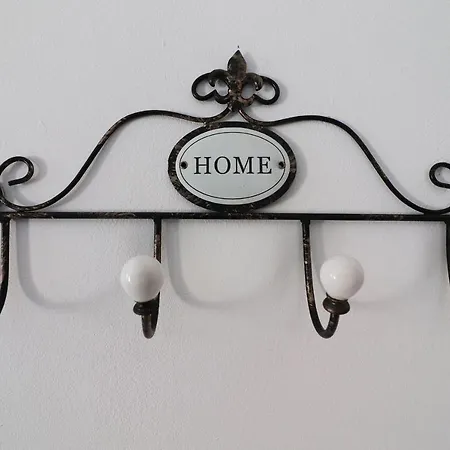 度假居 Delightful Studio Flat For Holidays Casa Anisa In *